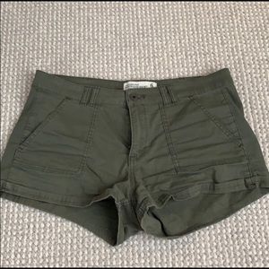 Abercrombie & Fitch Boyfriend Short Low Rise